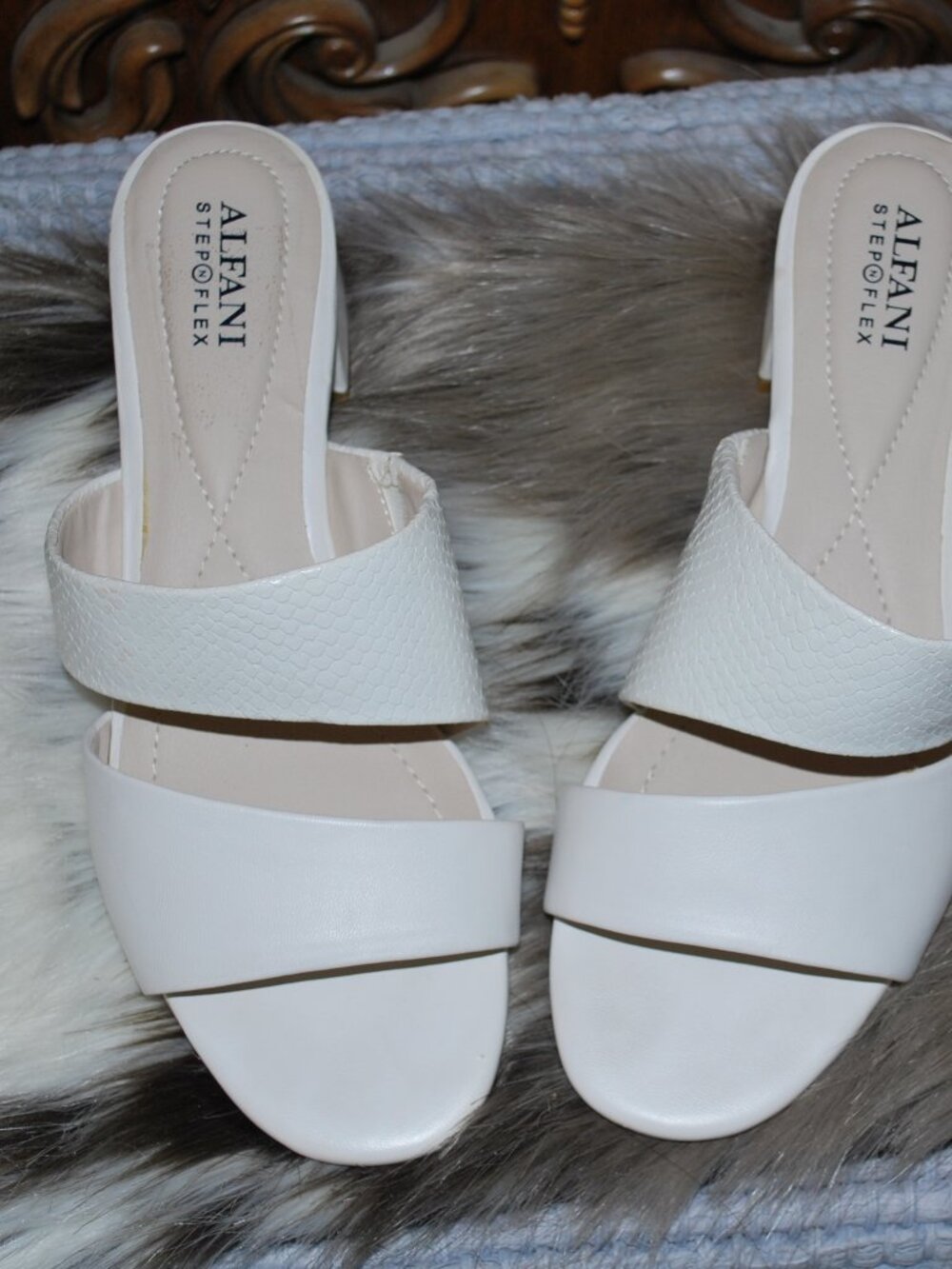 Alfani White heels - Picture 3 of 3